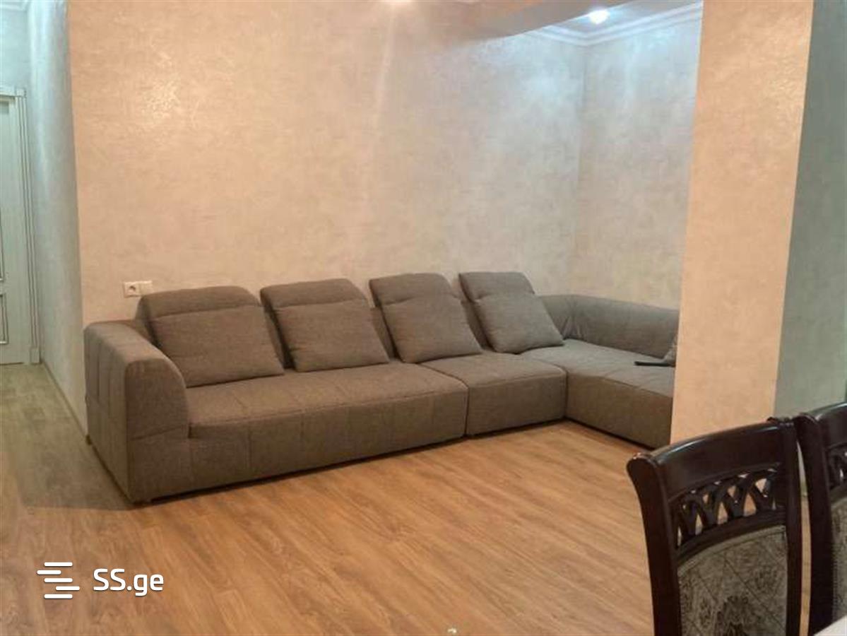 Сдается 3-комнатная квартира в Тбилиси (Ортачала), 83 м², 2 спальни, 800$