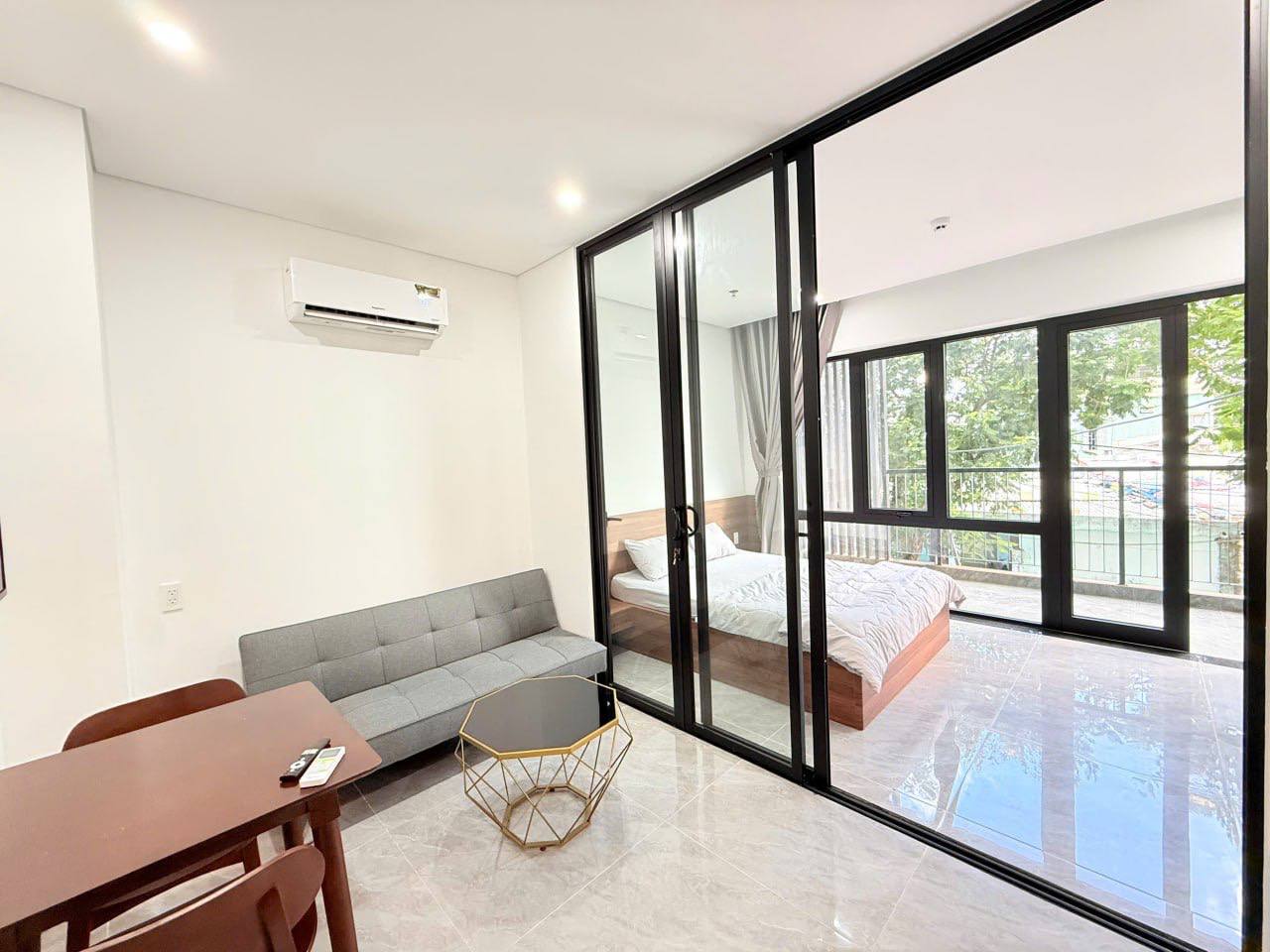 New 1 bedroom apartment for rent on Le Thien Tri street