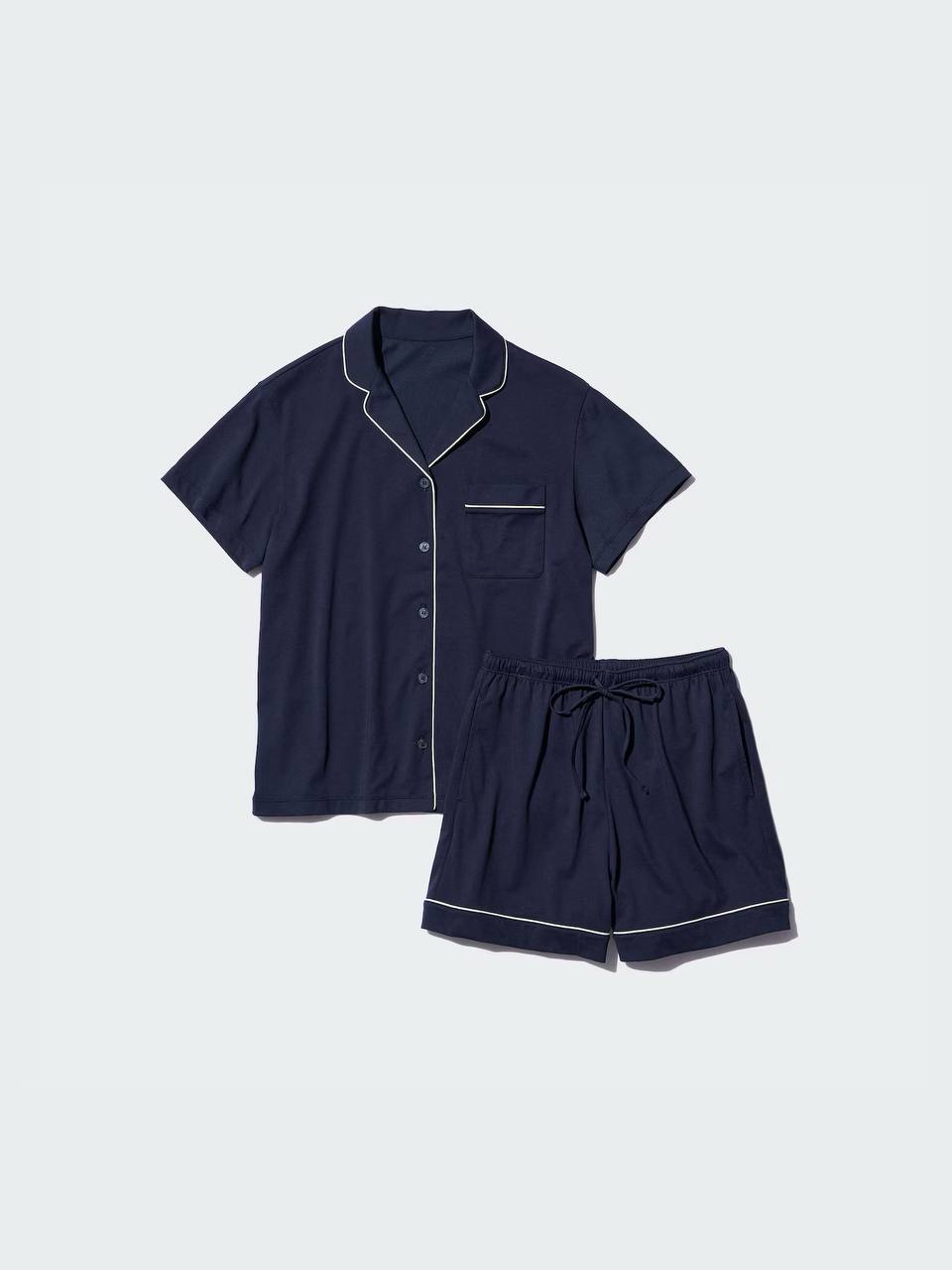 Пижама Uniqlo размер S, 300 бат