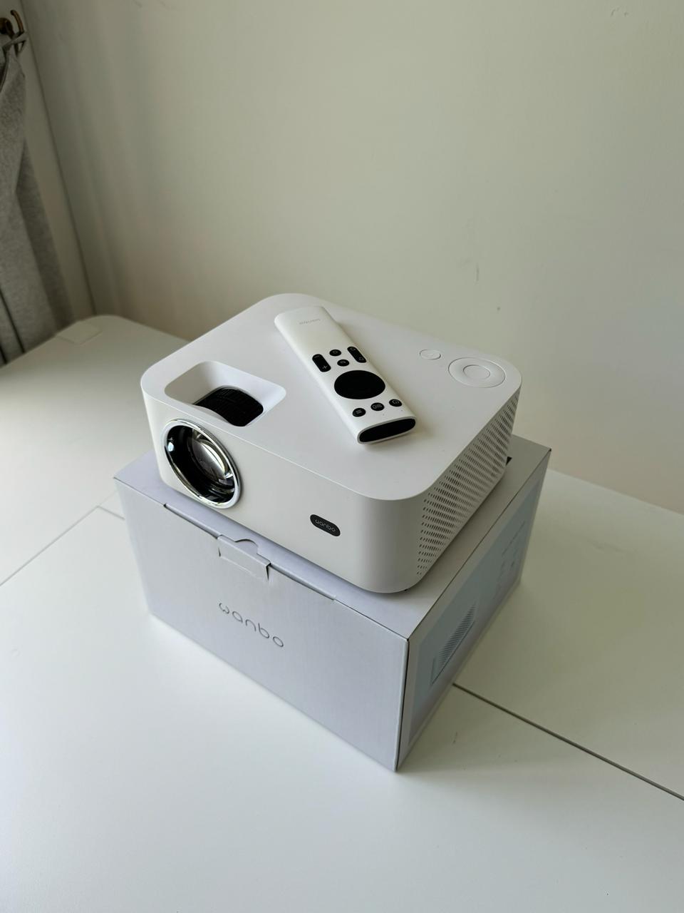 Продажа — проектор Wanbo X1 Pro, Android 9, HDMI/USB/Bluetooth/WIFI, 2000 бат, самовывоз Ekkamai (Taka Haus) 💰 2,000 THB 📍 Ekkamai 🗓 ... #Sale #Projector #Bangkok 🔗 Источник → открыть оригинал ✨ Свежие объявления → tgden.com