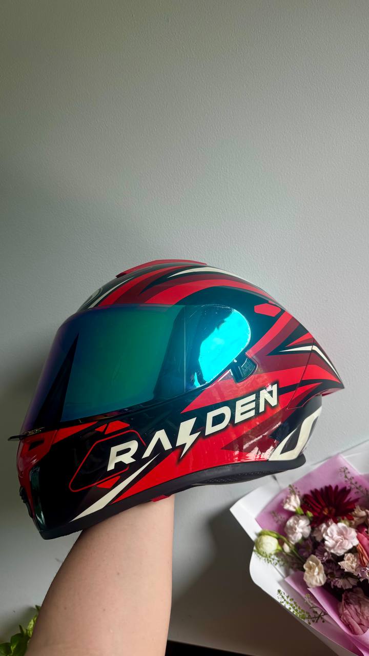 Мотошлем Raiden STR Full Face, размер XL за 800 THB.