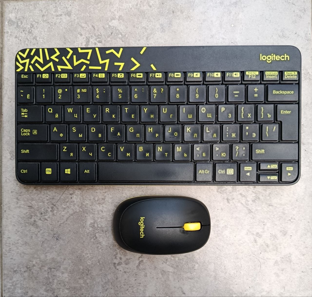 Logitech MK240 Nano wireless keyboard and mouse set