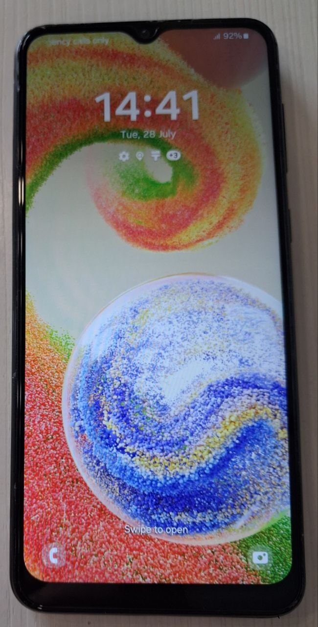 Продажа Samsung Galaxy A04, 3/32 GB, 6.5" экран