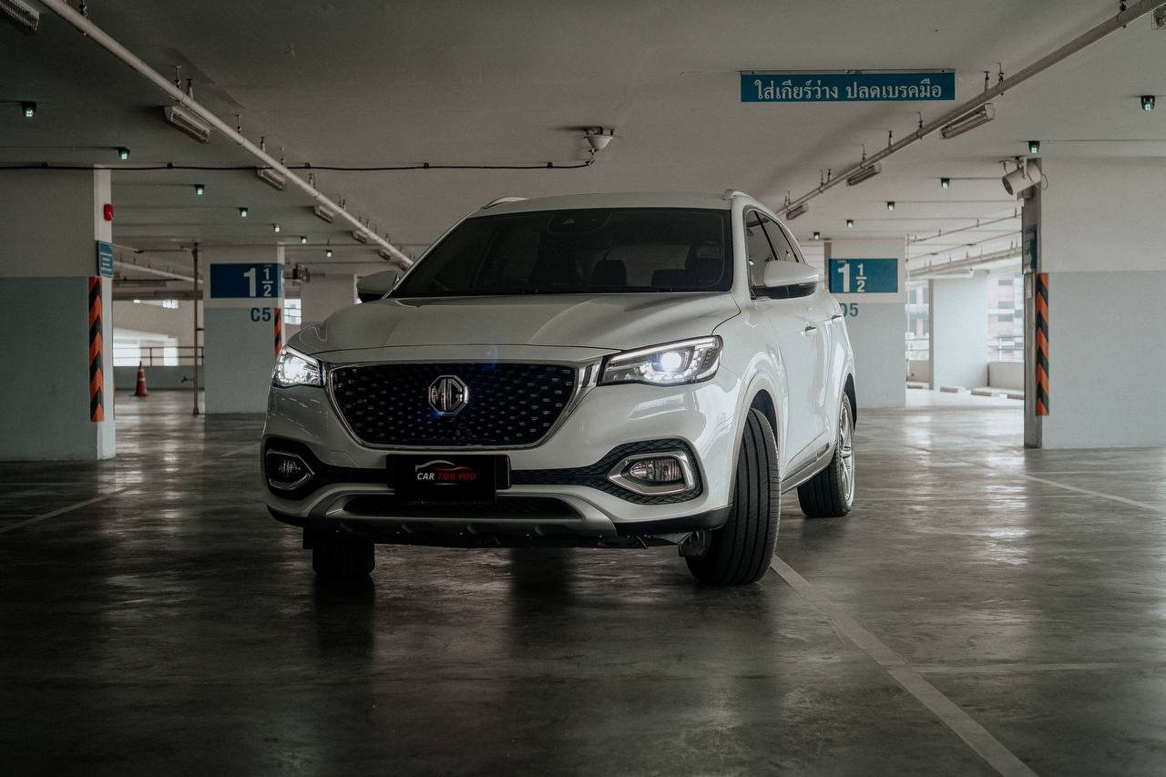 MG HS 2019 внедорожник, 5 мест, 89k км, автомат, посуточная/недельная/месячная аренда