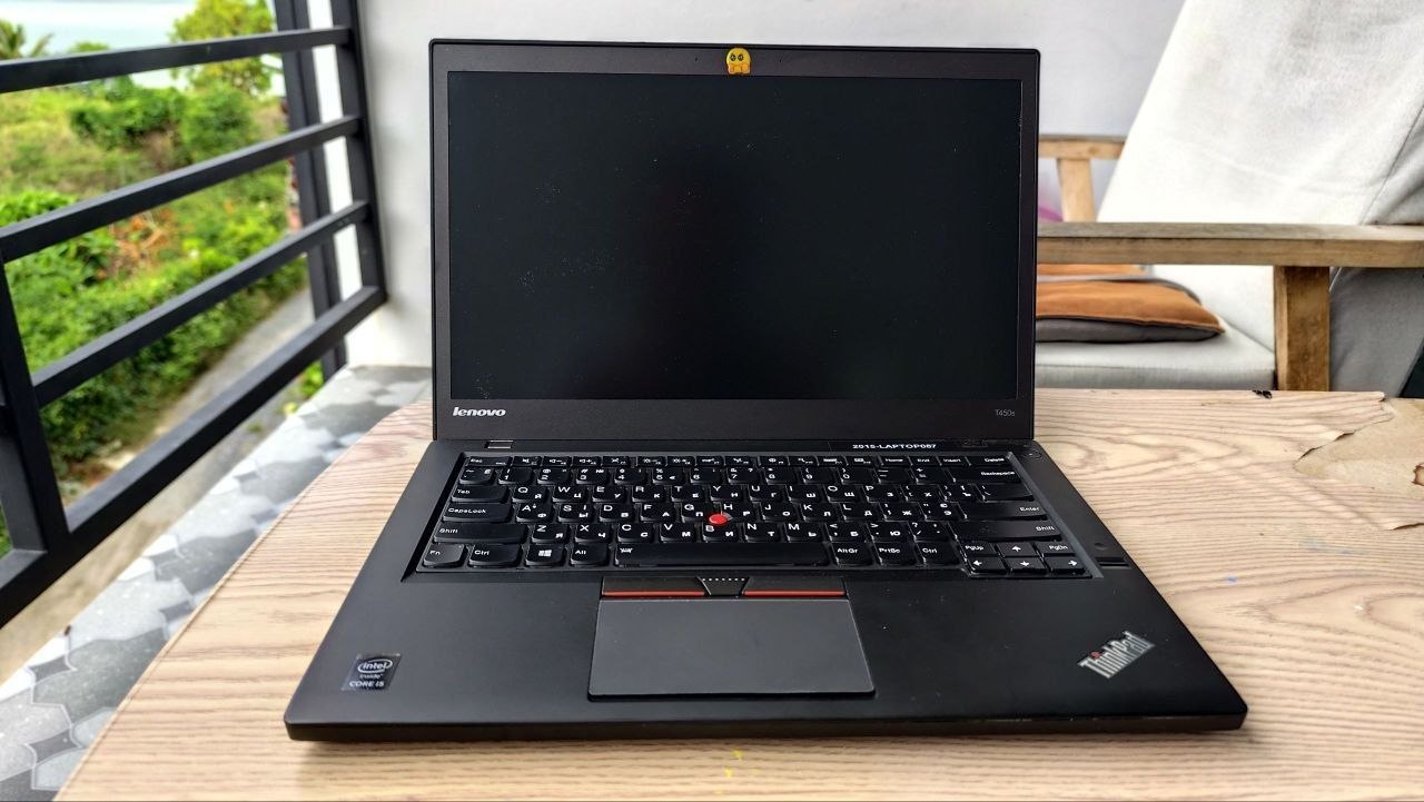 Продажа ноутбук Lenovo ThinkPad T450s. Процессор i5-5200U, 12GB RAM, 250GB SSD, дисплей 14 дюймов Full HD.