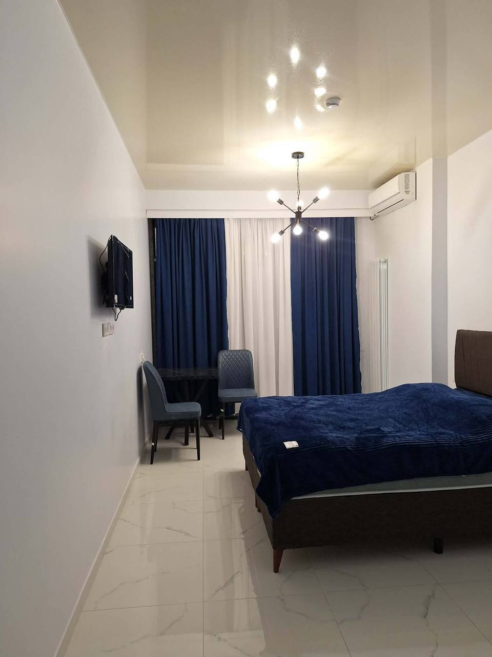Студия на ул. Григола Элиава 32, Батуми: 28 м², центральное отопление, интернет, у Нового Бульвара, рядом море