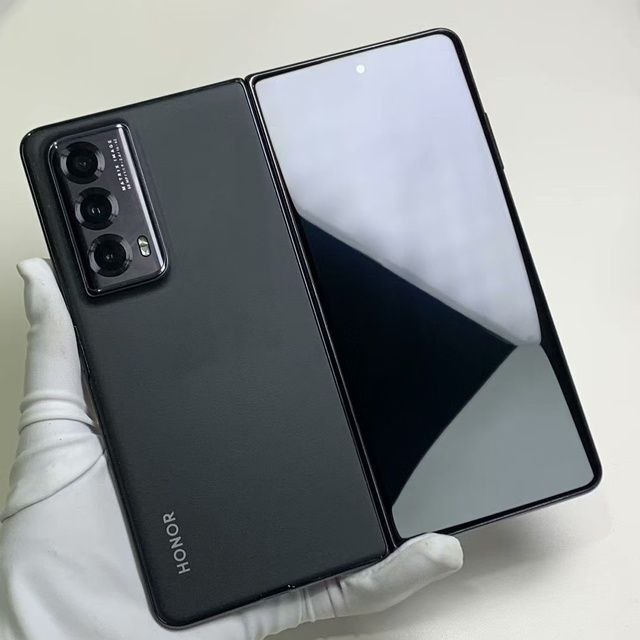 Продажа смартфонов Honor и Samsung в Батуми