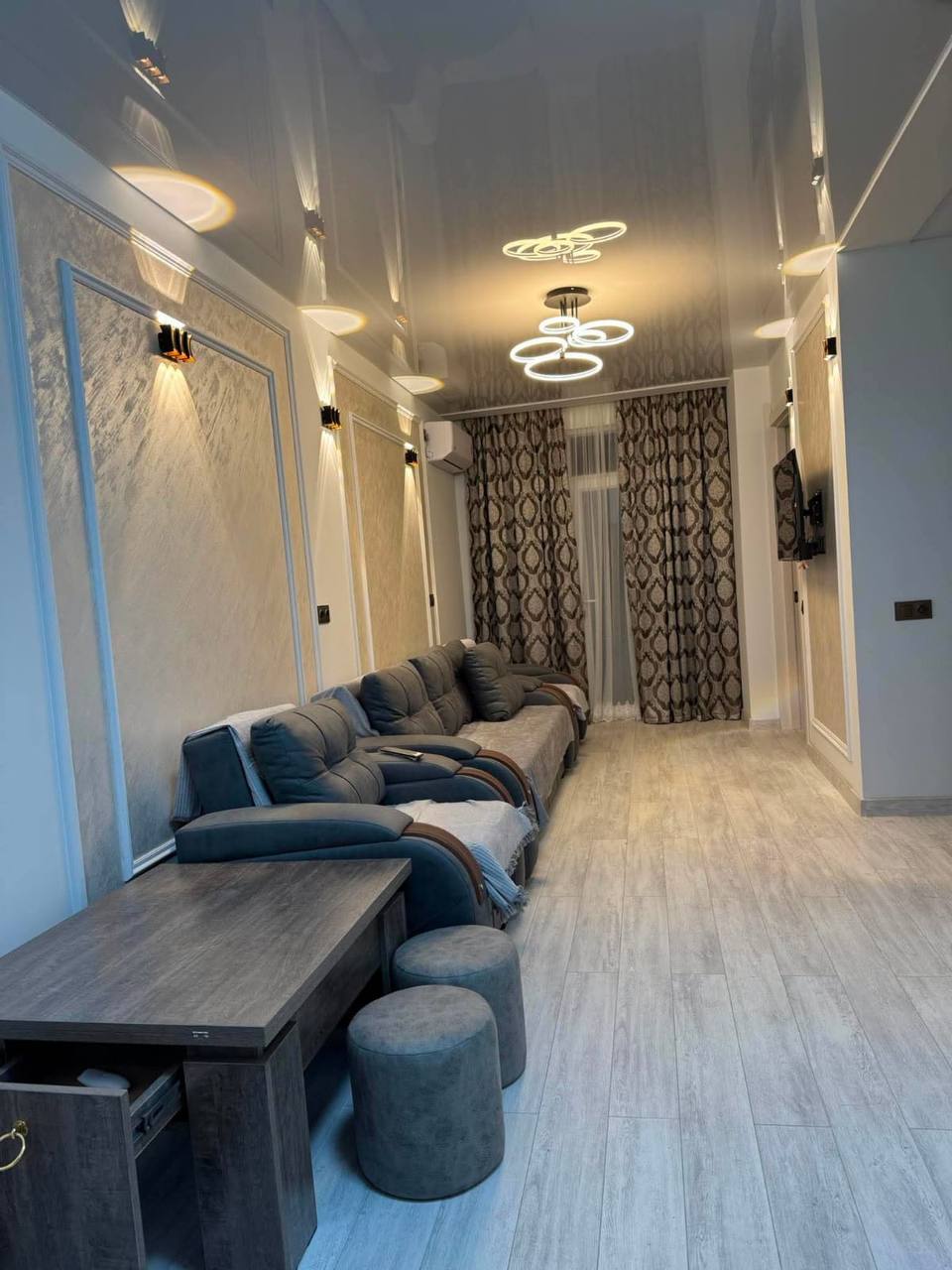 Сдается 2-комнатная квартира в Батуми, 50 м², 16 этаж, вид на море