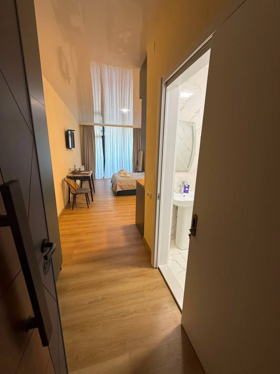 Studio 35m² NBG Beach Panorama, new never-lived unit, 17th floor, sea view, central heating