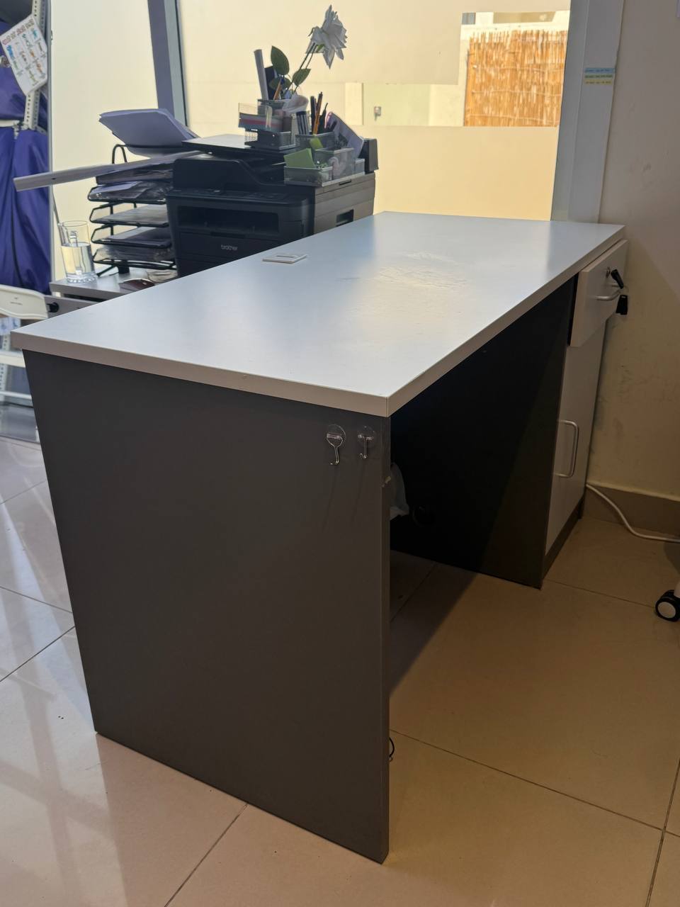 Office desks grey and white, 250 or 1500 AED