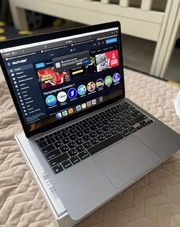 Продажа MacBook Air Retina 2020, 16GB RAM, 512GB SSD