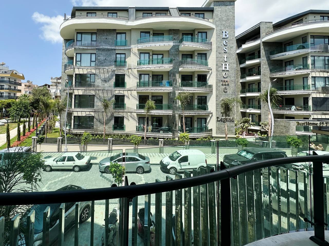 Аренда апартаментов 1+1 Best Home 37 Legend, первая линия с пляжем, 1 минута до моря, краткосрочная, свободна с августа