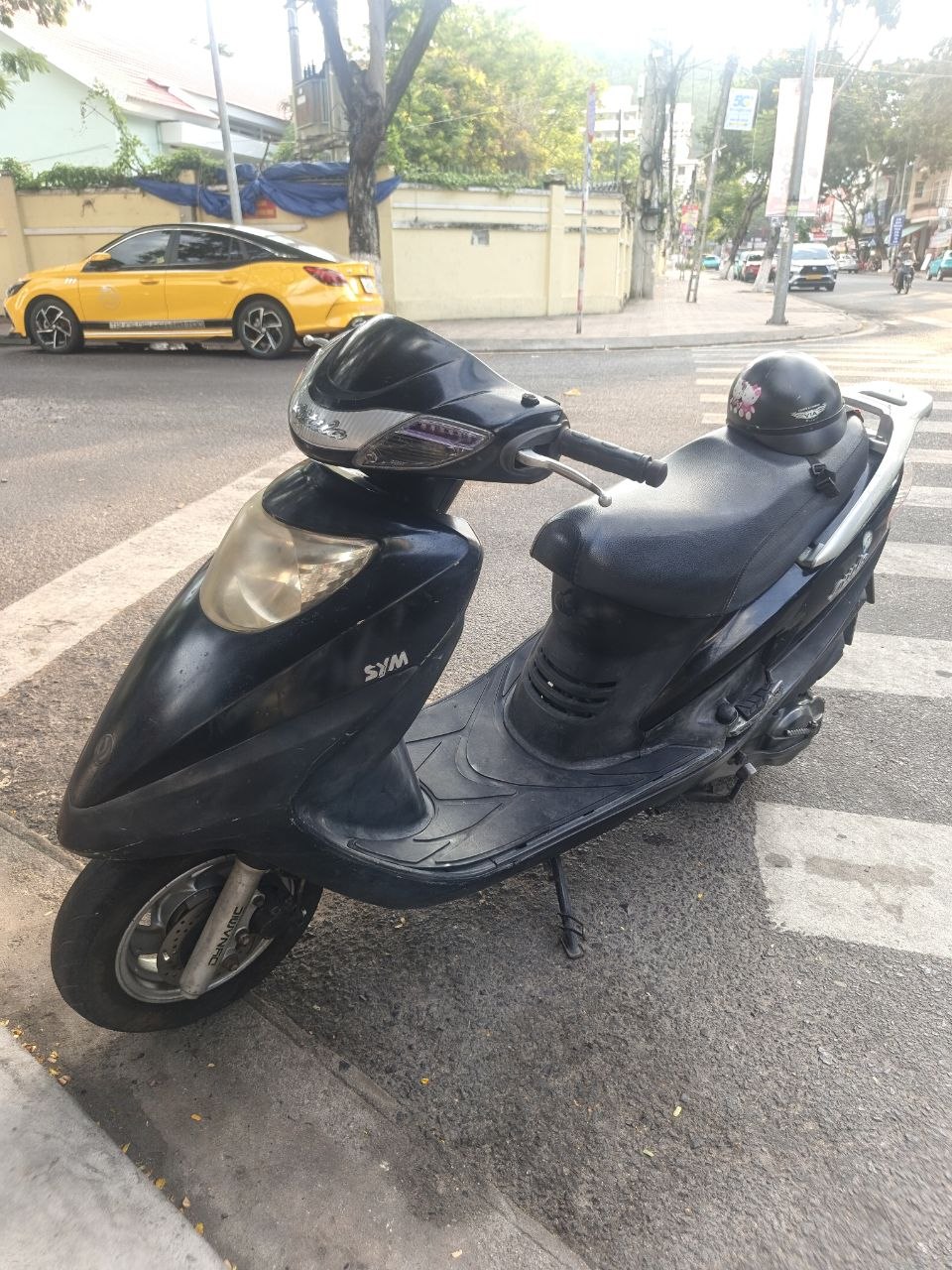 Продажа — Мотоцикл SYM Attila 125cc 2009