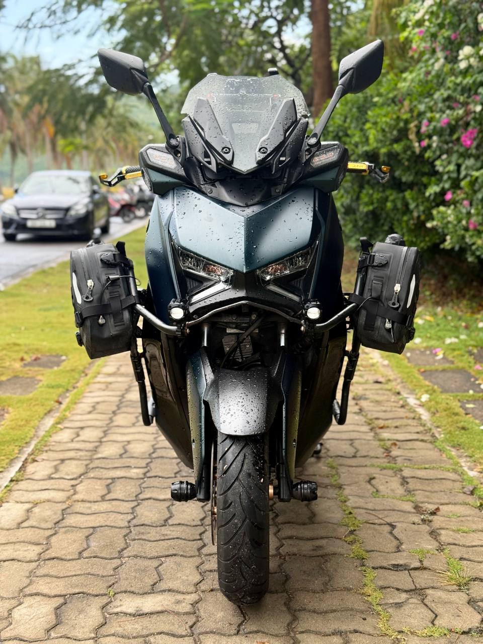 Продажа — Мотоцикл Yamaha XMAX 300 ABS (2025)