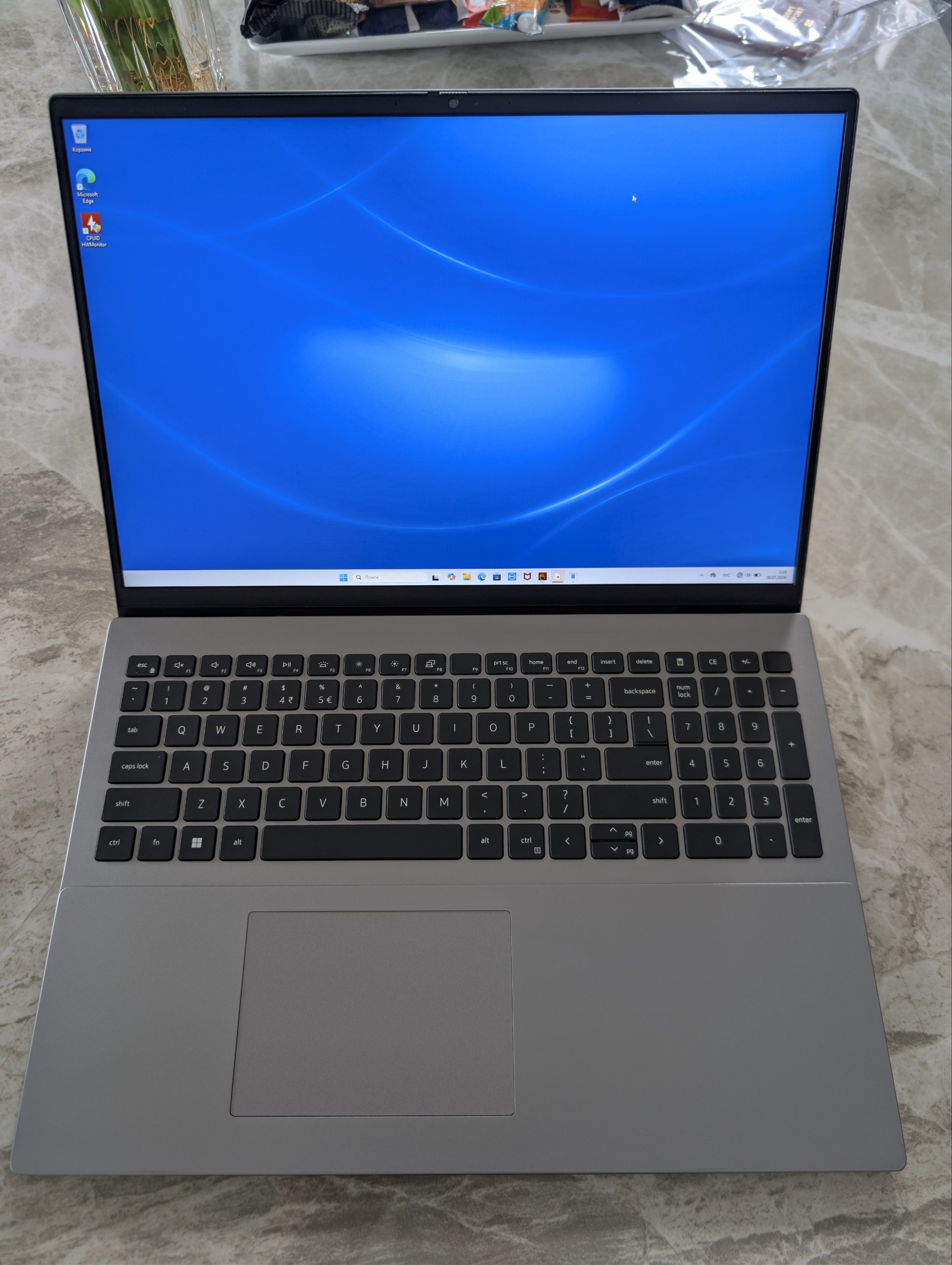 Продажа ноутбука Dell Vostro 5620, i7-1260P, 32GB RAM, 512GB SSD