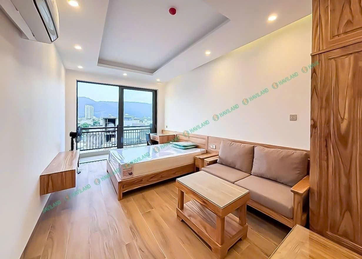 Cozy studio apartment near the beach, Son Tra District, fully furnished with balcony