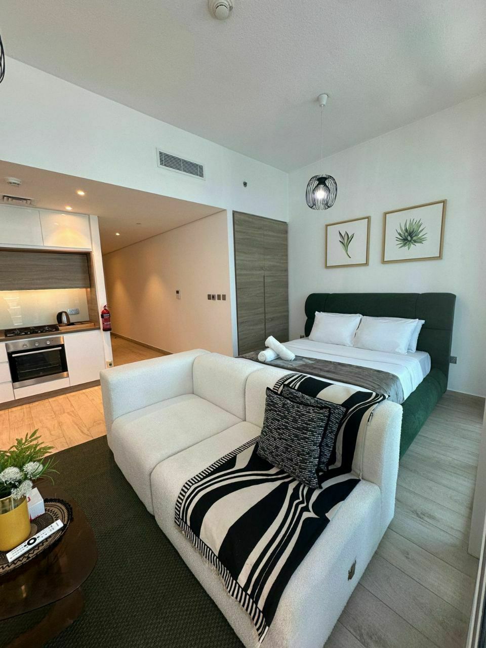 Сдам комнаты и студии в районах Марина, JBR, Jlt, Business Bay, Tecom, Al Barsha, JVS, Gardens