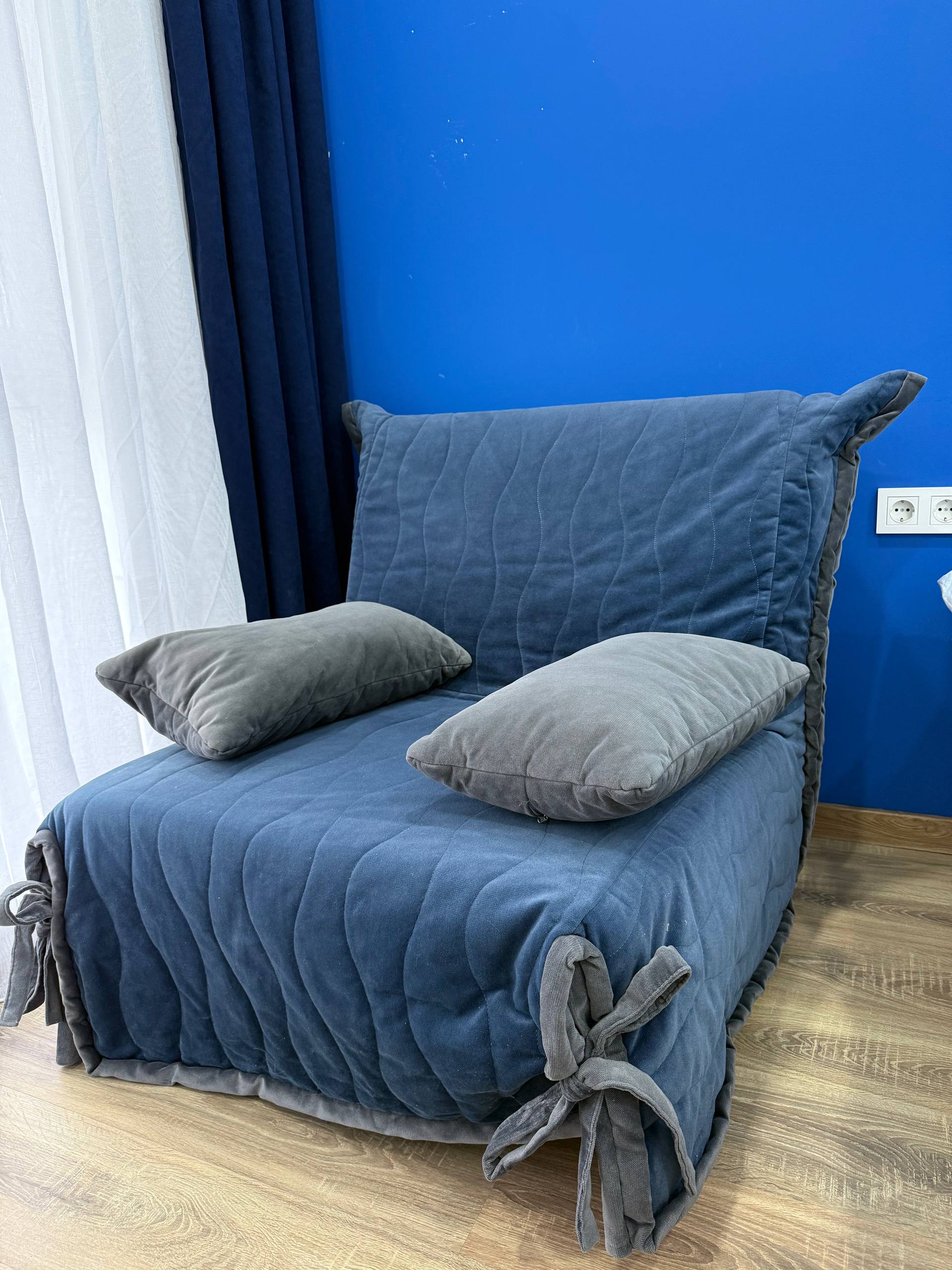 Folding chair-bed with orthopedic base and foam mattress