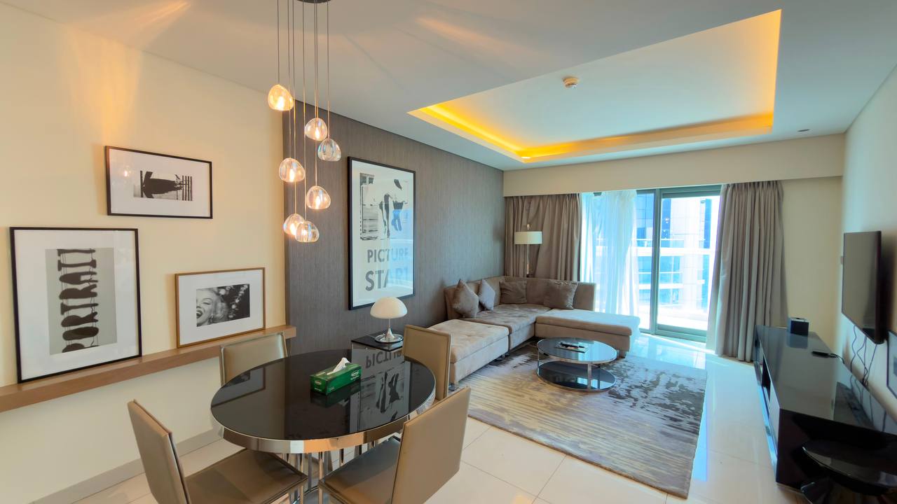 Сдам — 1 Bedroom в Business Bay, Damac Paramount Tower