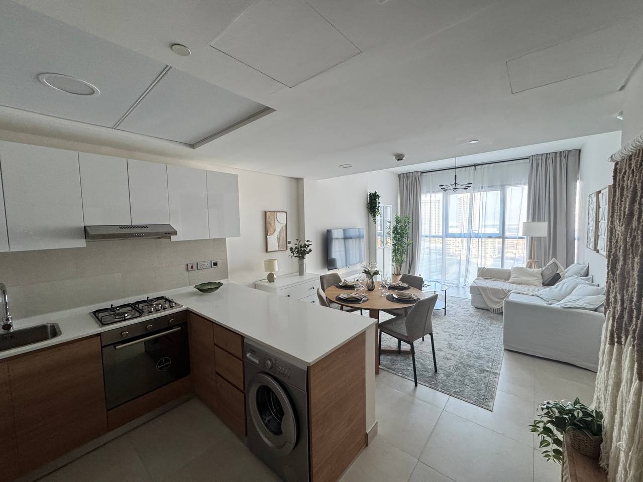 Аренда апартаментов 2 спальни с балконом на Al Reem Island, Абу-Даби