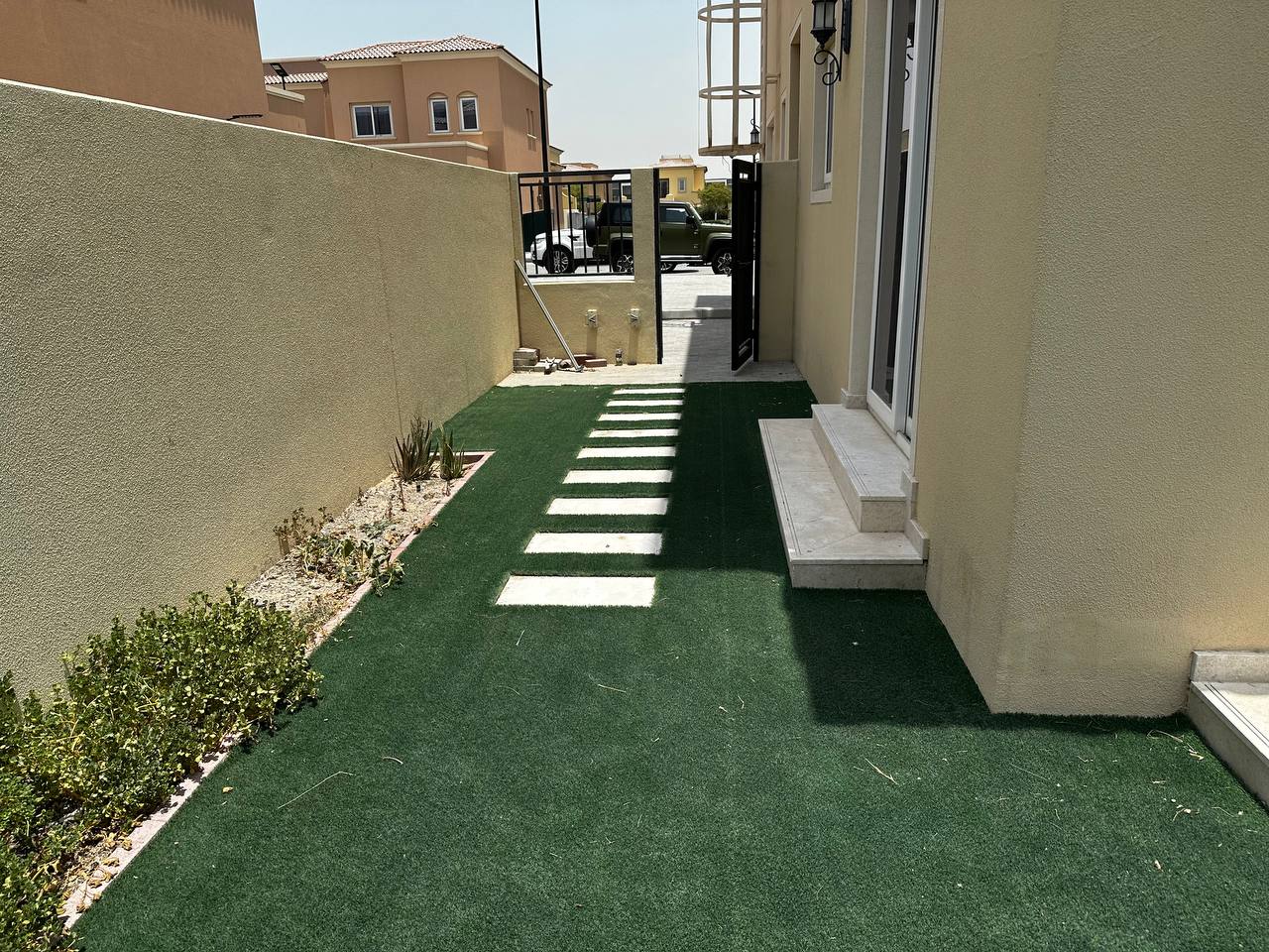 4-bedroom townhouse with maid's room, corner unit, Villanova Amaranta