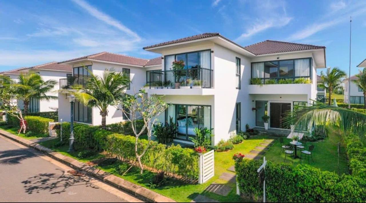 4-bedroom luxury villa in Phu Quoc, Andochine Resort & Spa, private pool and beach, 5 million VND/night