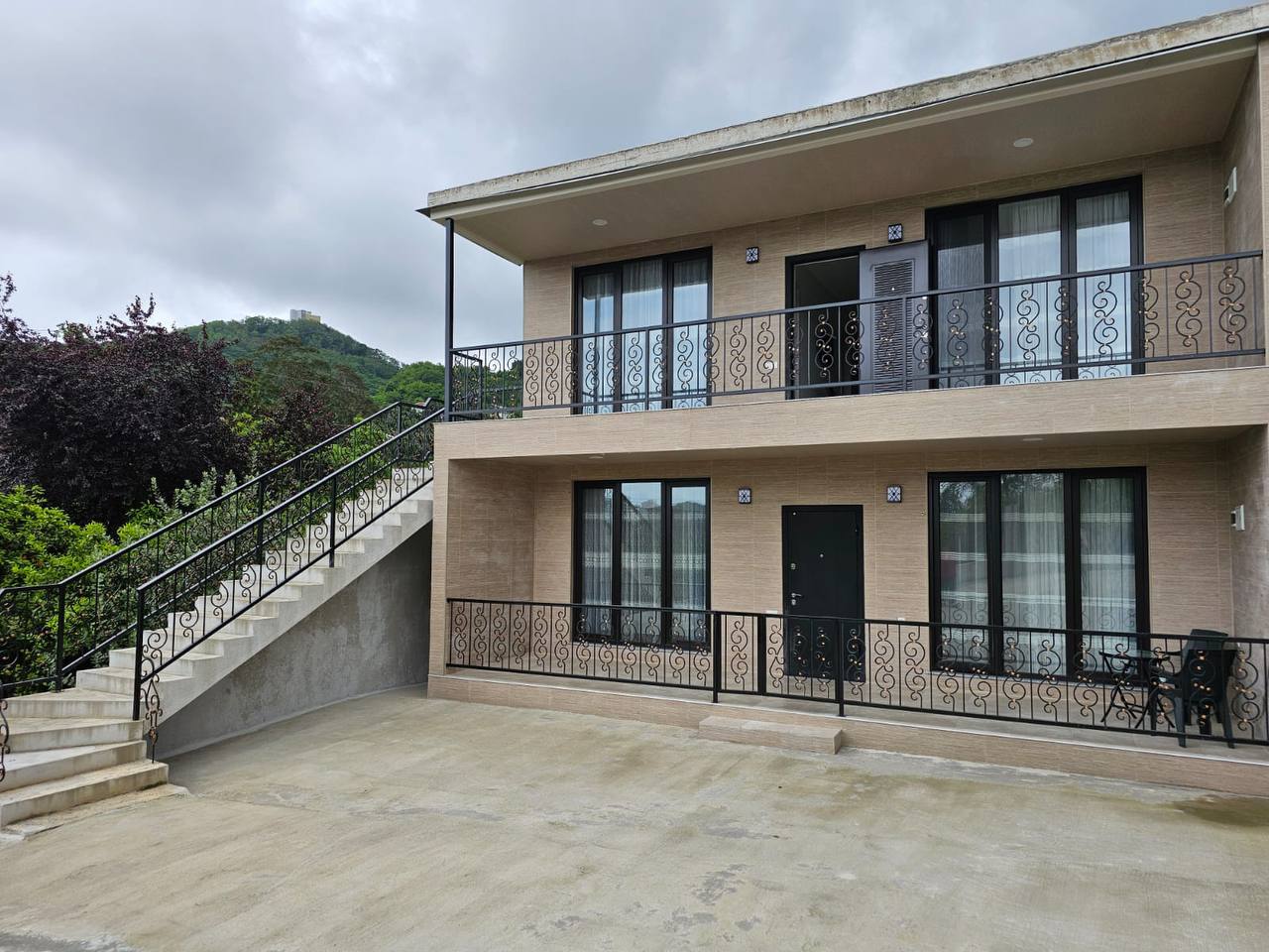 2-story house in Urekhi near Batumi, 4 bedrooms, garden, 1400$ yearly
