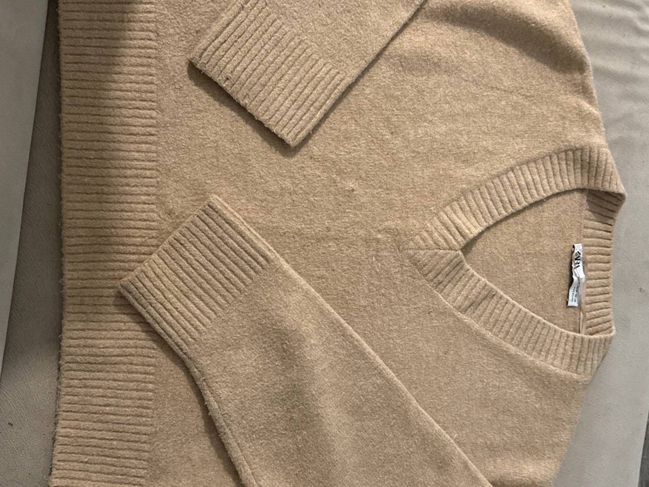 Продажа — Свитер ZARA, размер S, отличное состояние