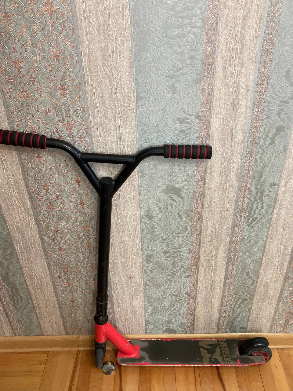 Trick scooter with new bearings, 100 lari