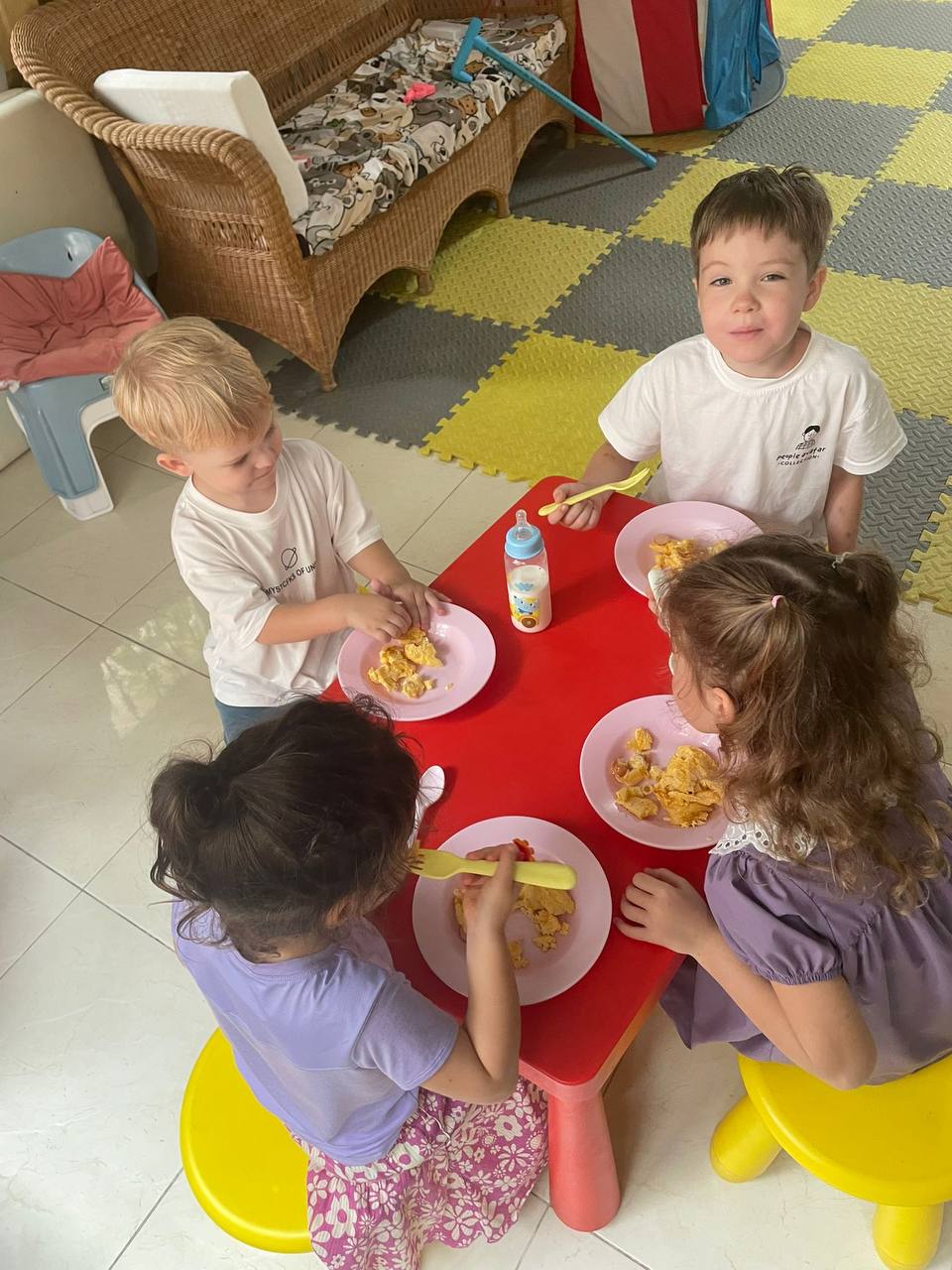 Детский садик «Маруся»: группы для детей 2-6 лет, подготовка к школе, логопед