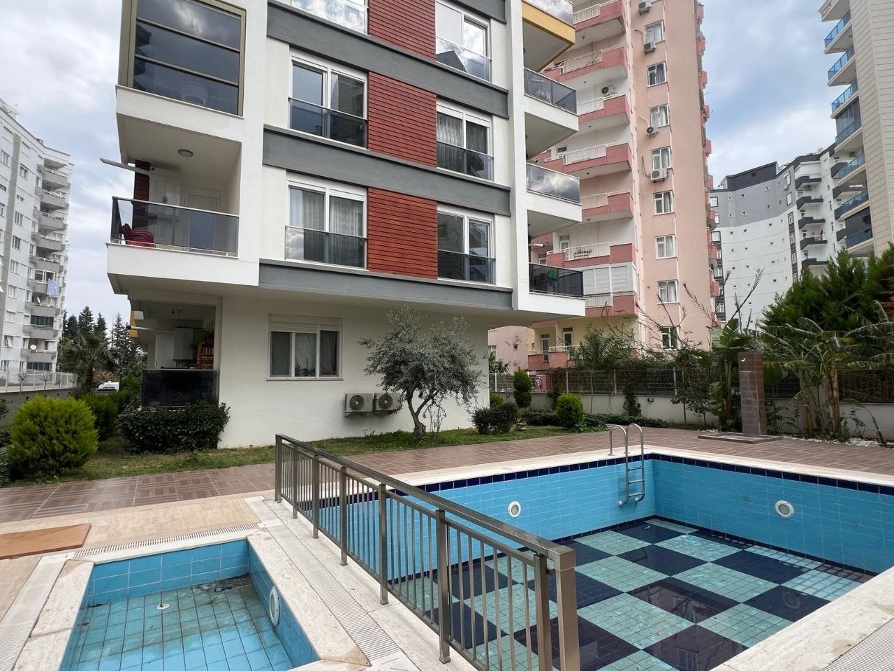 Продажа квартиры 2+1, Анталия Коньяалты Лиман, 4 этаж, с бассейном и сауной