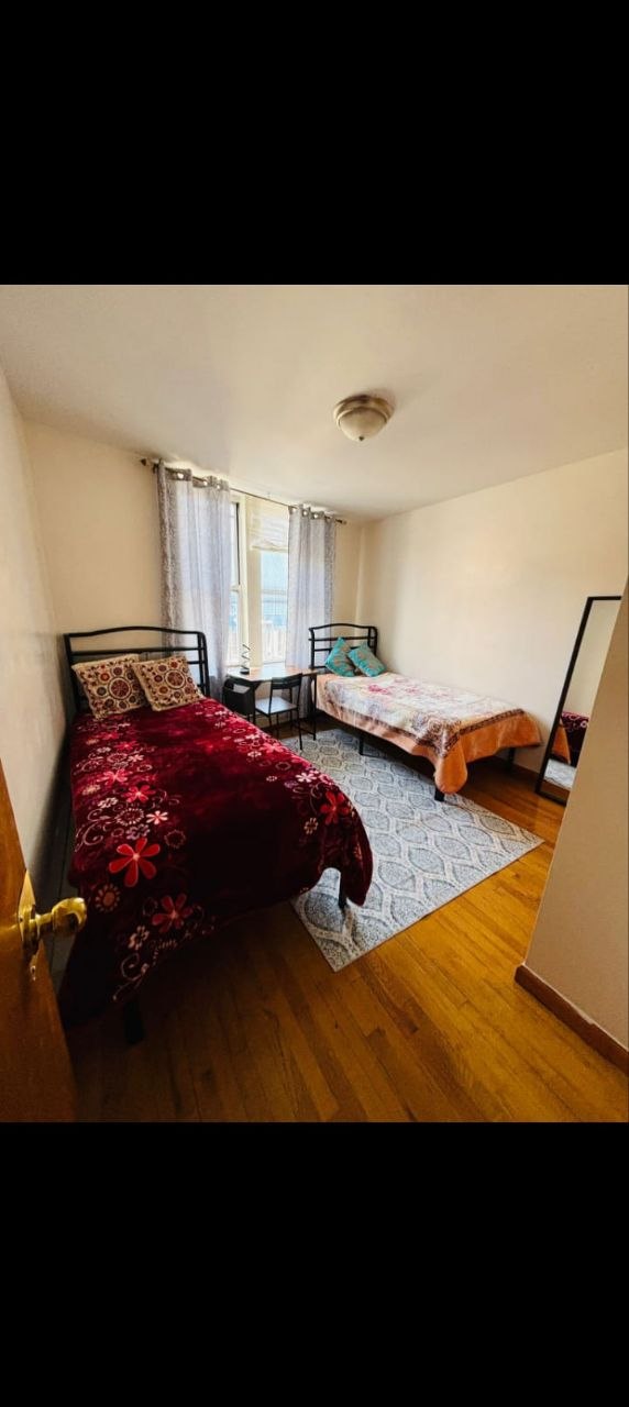 Сдам комнату для двоих девушек в Бруклине, район Bay Ridge