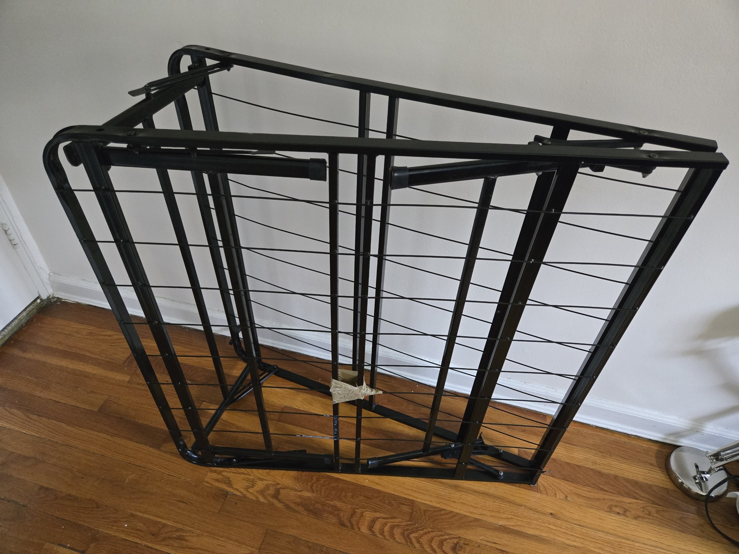 Отдам бесплатно кровать Twin size в Бруклине