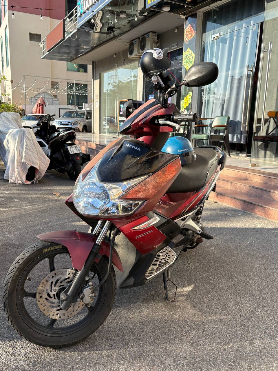 Honda Air Blade 2008, карбюраторная, рабочий байк с документами