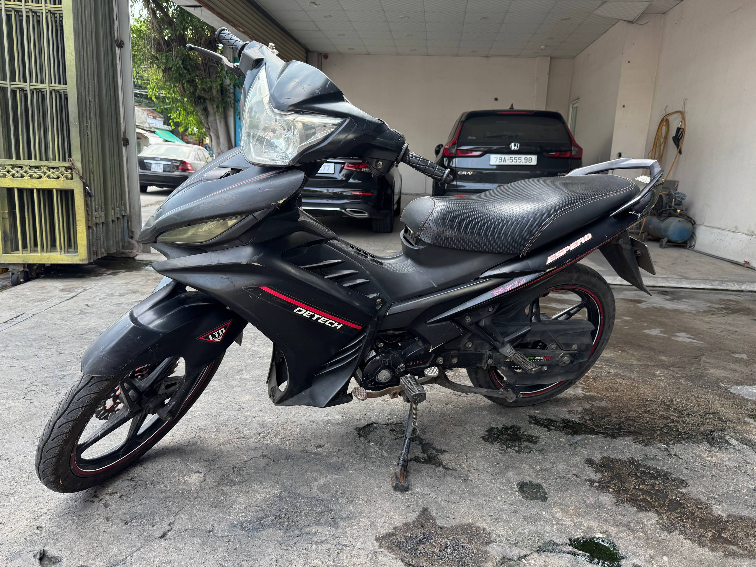 Продажа — Мотоцикл Exciter 2018 года, 50 кубов, без прав