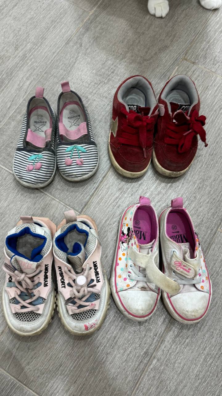 Children's shoes, various sizes 23-25 cm, needs washing