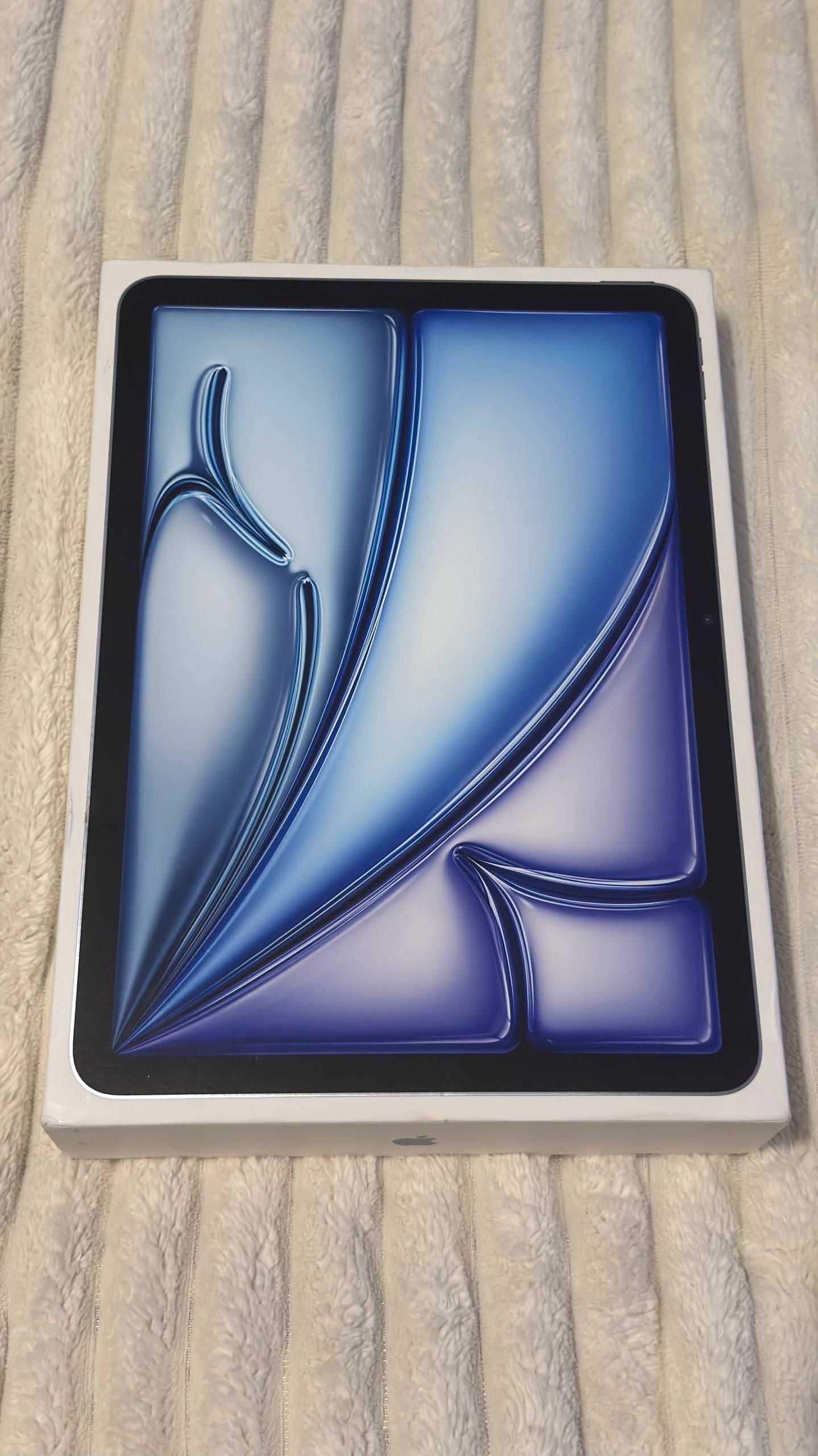Apple iPad Air 11 inch M3 128GB Wi-Fi Blue, new in original sealed box