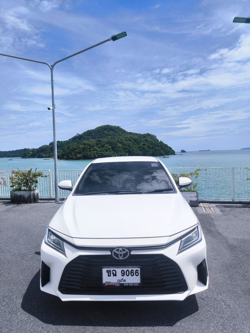 Toyota Yaris Ativ 2023 в аренду, автомат, камера, CarPlay, от 5д/700 бат суточно или 12000 бат в месяц