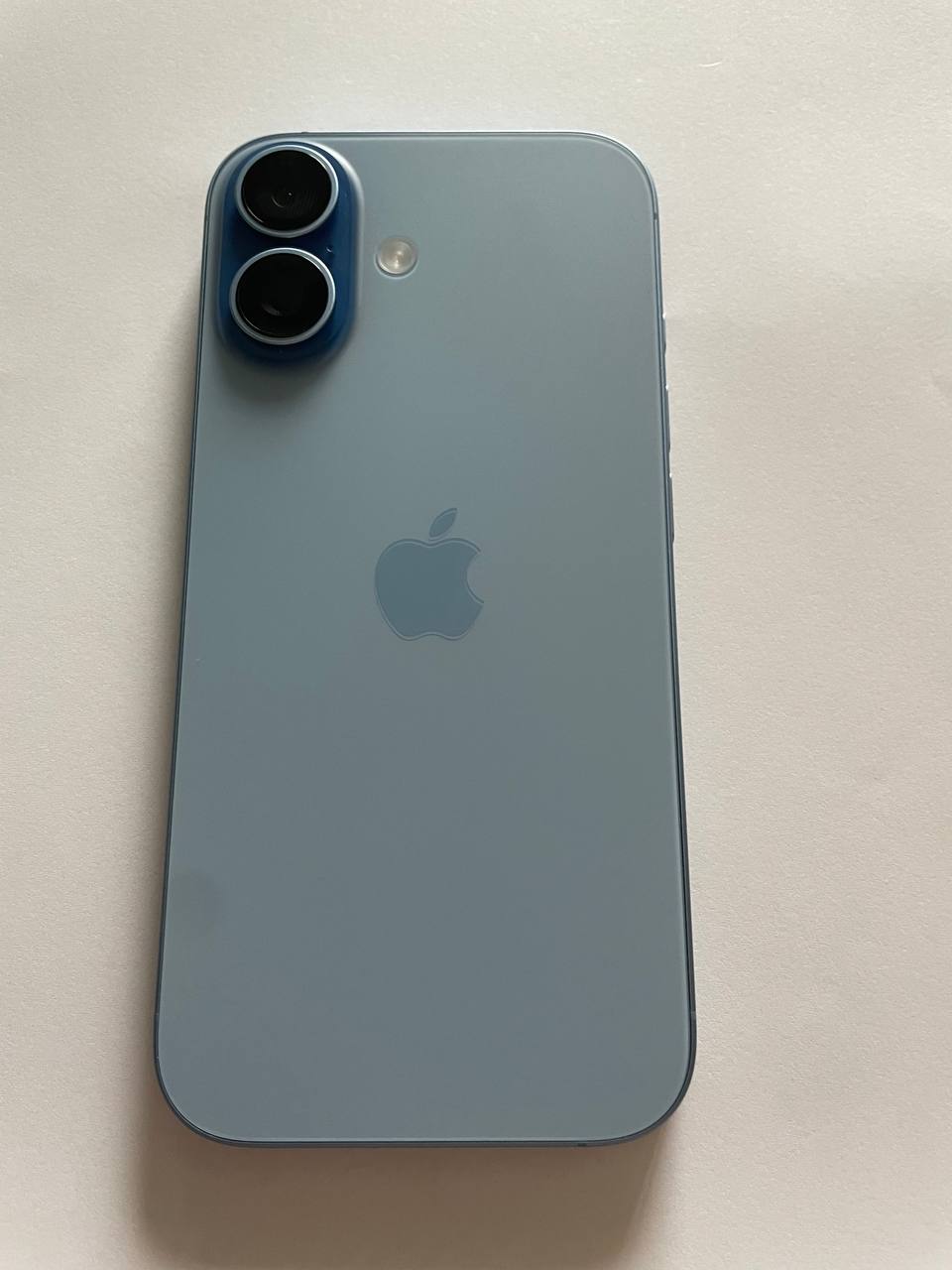 Продажа iPhone 17, 256GB в идеальном состоянии