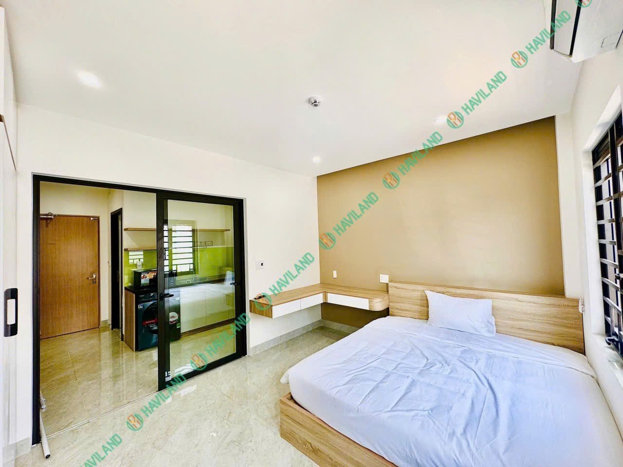 1-bedroom apartment for rent at Dương Tự Minh street