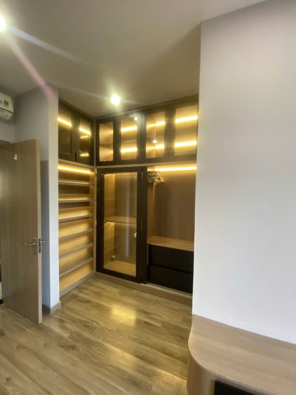 Роскошный дом в поселке Ми Зя, 270м², 3 спальни, новый ремонт, возле бассейна