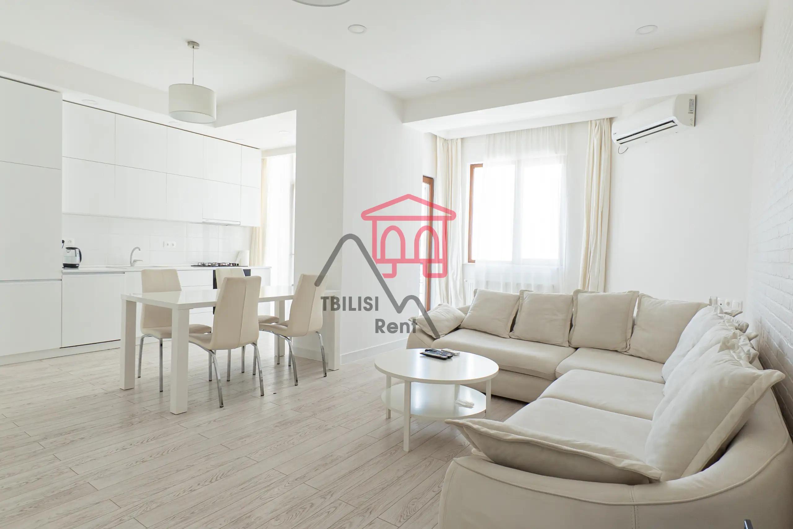 Сдача в аренду 4-комнатной квартиры в Сабуртало, 130 м², новостройка