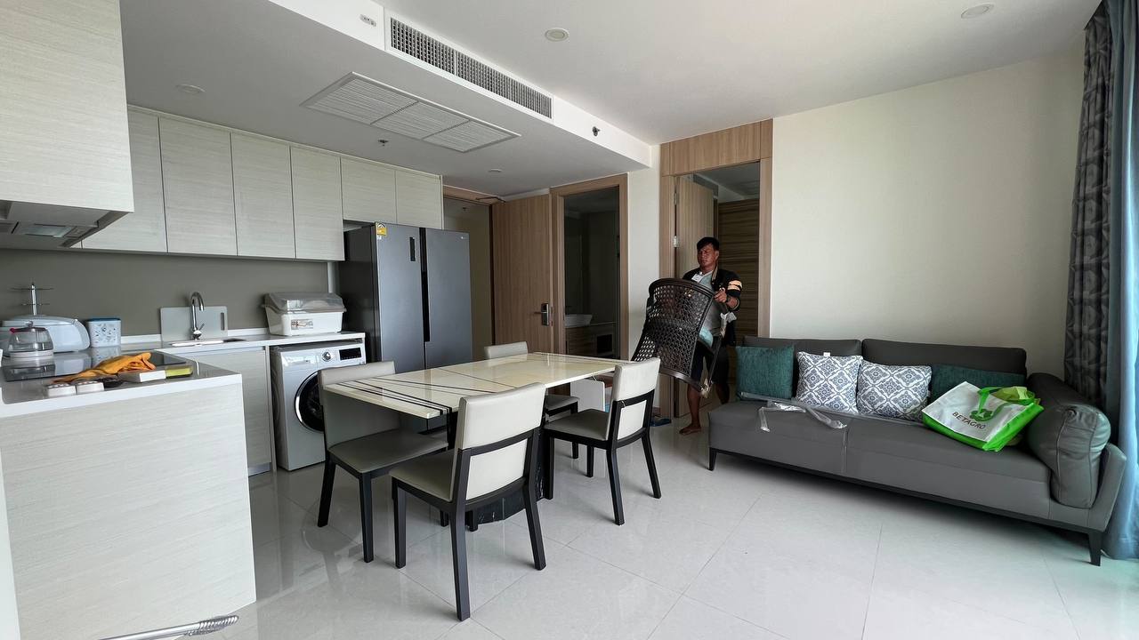 For rent - Luxury condo Riviera Jomtien, 2 bedroom, sea view