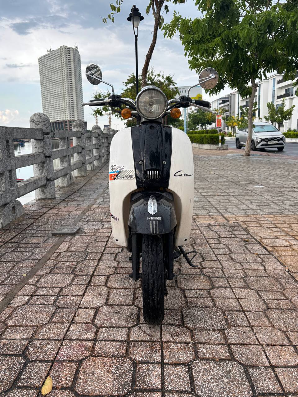 Crea 2020, 50cc, no license required, excellent condition, Vietnamese made