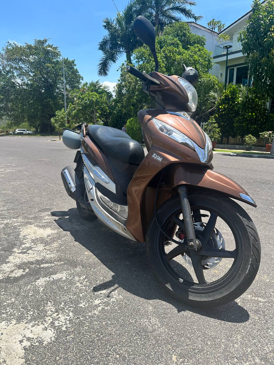 Продам SYM Shark EFI 125cc, полностью отремонтирован, новый вариатор и диск, на ходу