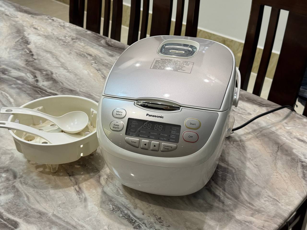 Продам мультиварку Panasonic SR-CP188NRAM в отличном состоянии