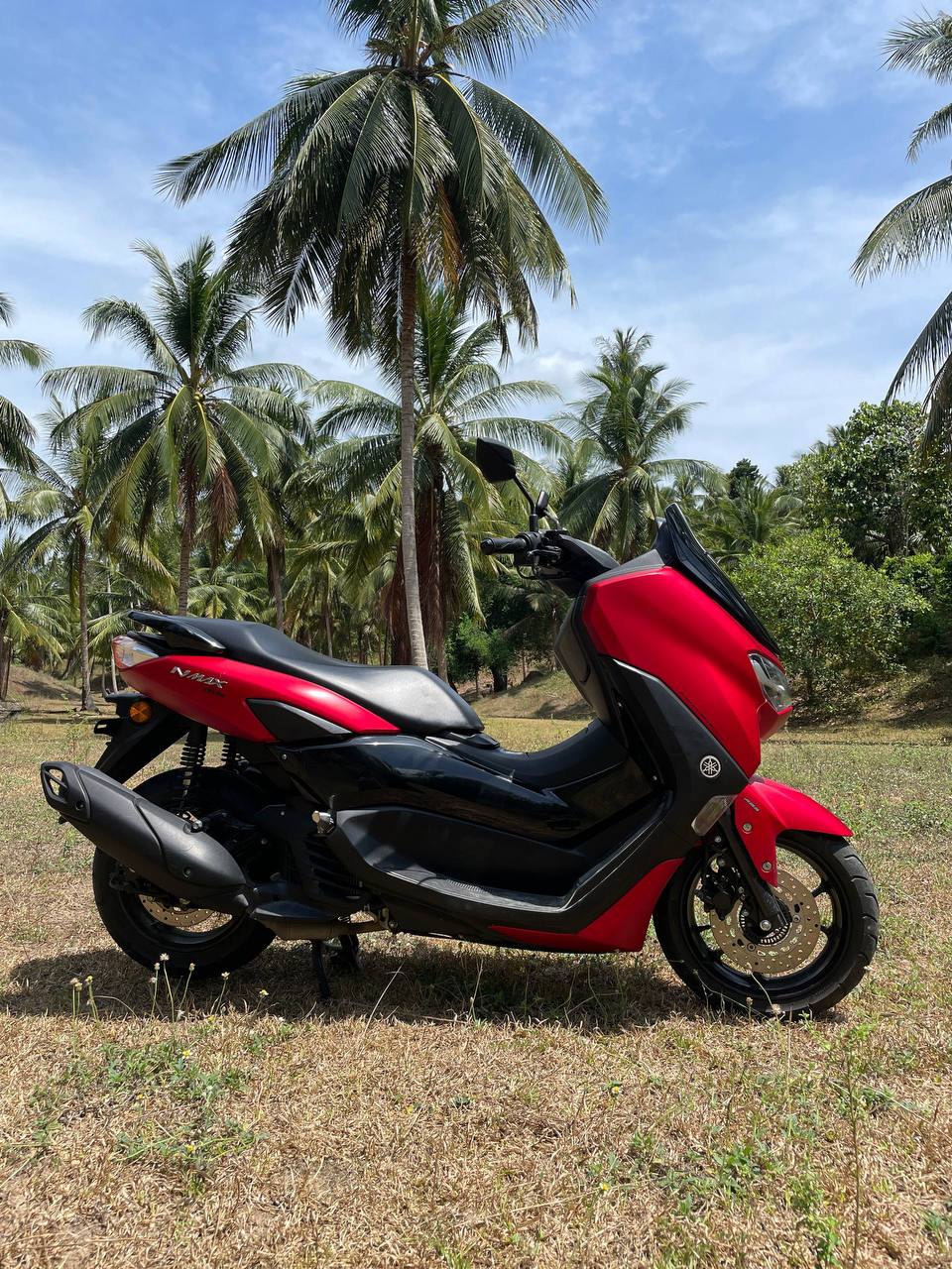 Yamaha Nmax (2023) в хорошем состоянии, пробег 34 тыс. км