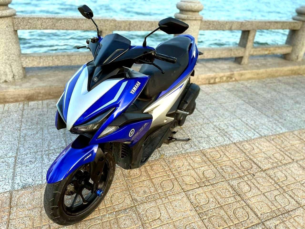 Yamaha NVX 155 (2017), ABS, Smart key — 21 млн. VND